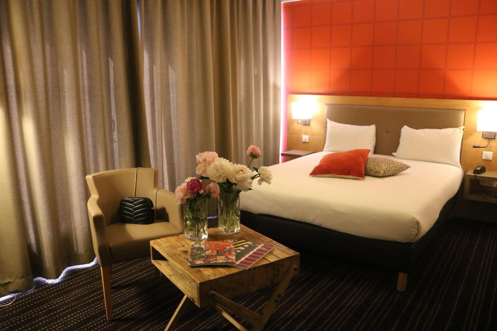 Le Lodge Brit Hotel Strasbourg Zenith Bagian luar foto